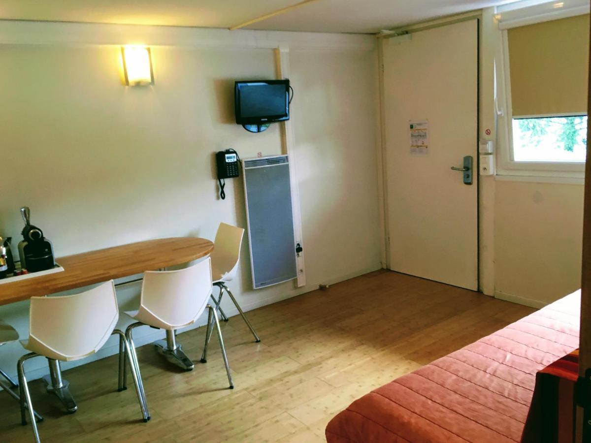 Hotel Pierre Blanche Chatillon-en-Michaille Zewnętrze zdjęcie