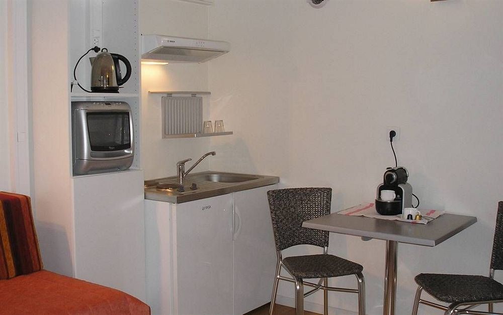Hotel Pierre Blanche Chatillon-en-Michaille Zewnętrze zdjęcie